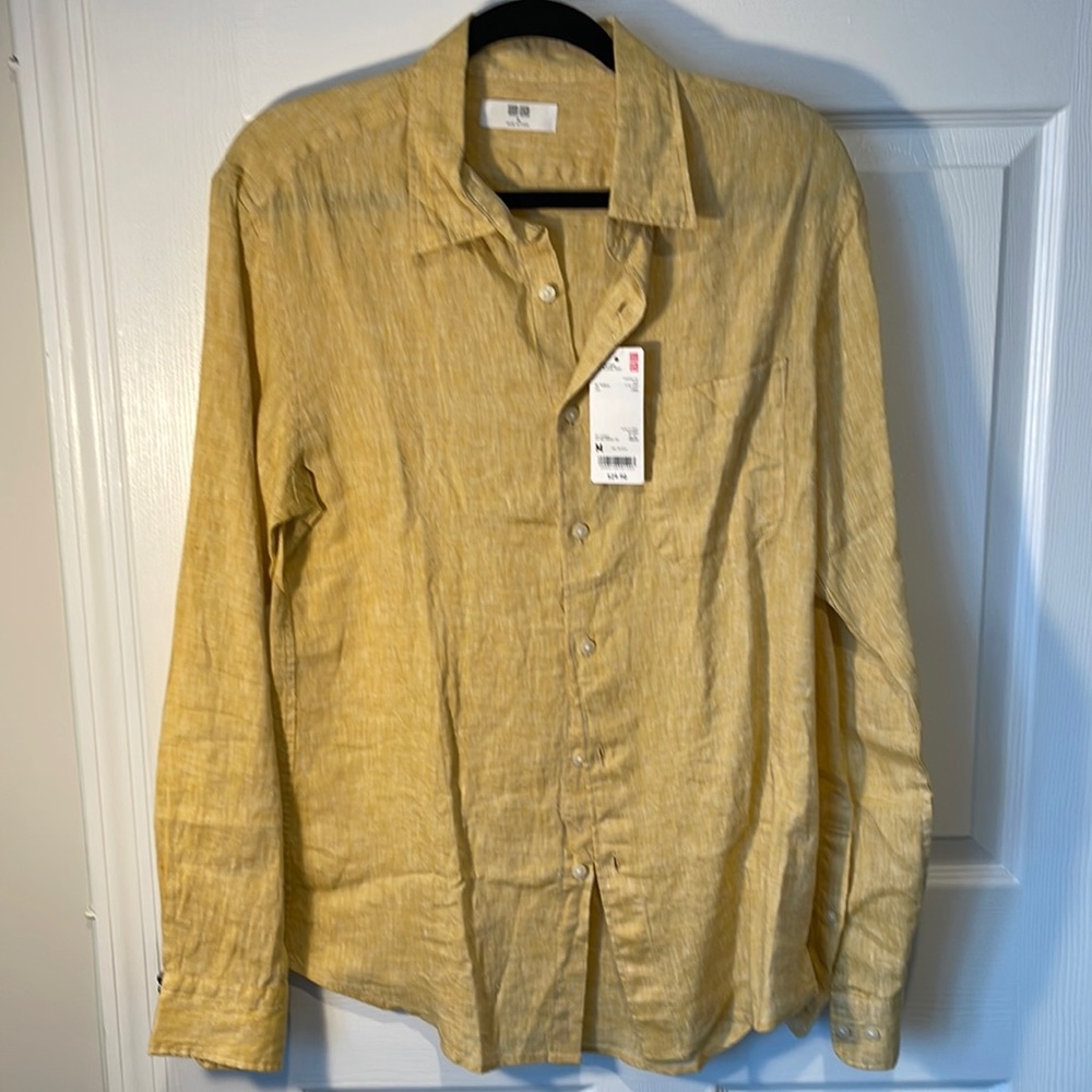 Beautiful light yellow Medium long sleeve shirt